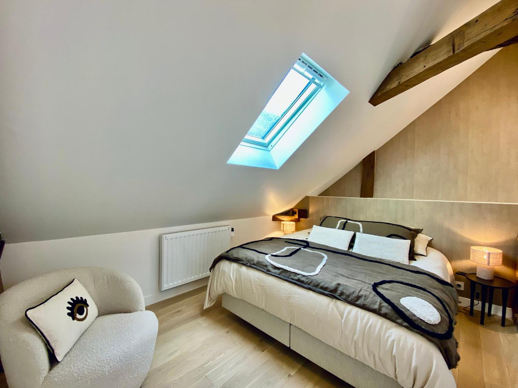 Velvet - Best Keys - Maison Duplex Elegante - Plein Centre Ville - Deco Minimaliste & Cosy - Literie Haut De Gamme - 2 Chambres Separees - Lit Queen Size & 1 Canape Convertible - Smart Tv - Wifi Fibre - Check-In Autonome Санс Екстер'єр фото
